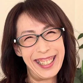 川南里香の顔写真