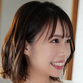 水彩あきの顔写真