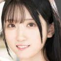 白咲璃音の顔写真
